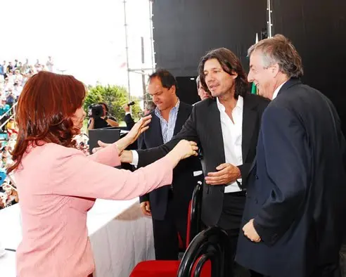 tinelli gobernador