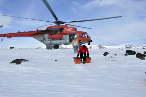Los mejores helicopteros que tiene la Fuerza Aerea Argentina