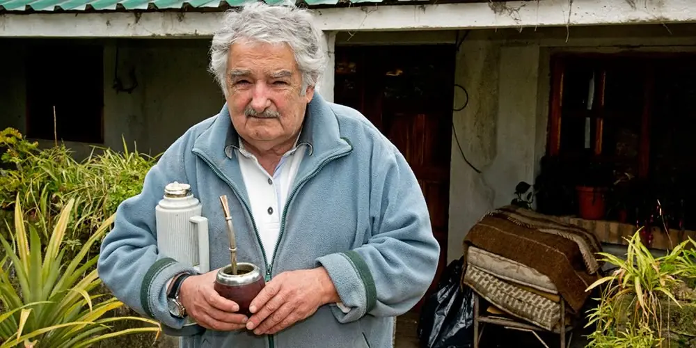 Mujica "Hay que legalizar aborto, marihuana y prostitución"