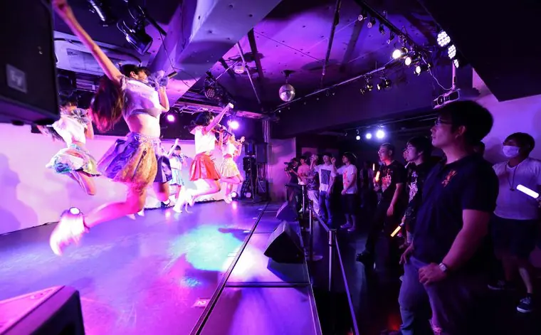 Niñas Idols: la oscura obsesión de los japoneses