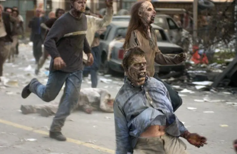 Aprende a sobrevivir con esas peliculas zombie