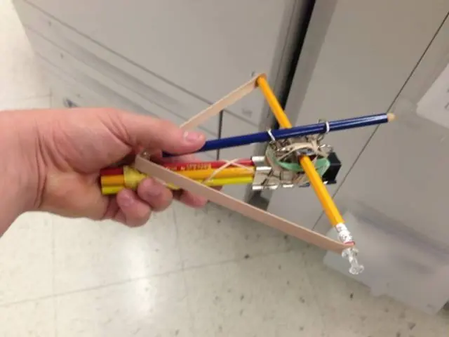 El karma vuelve y de manera instantánea. Pásate papu+gif