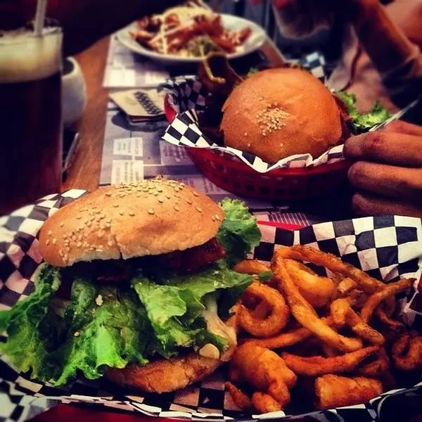 hamburguejas al vapor hamburguejas al vapor