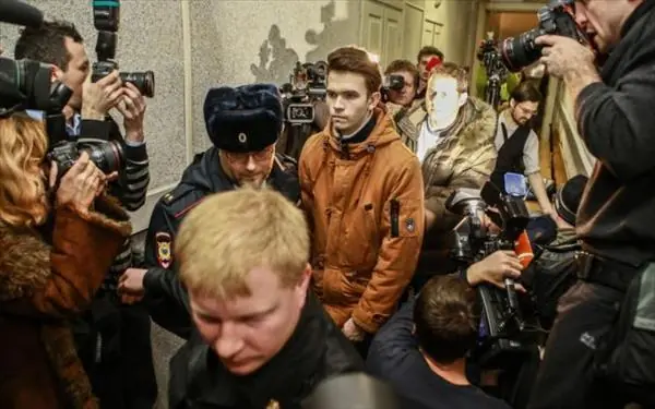 Detienen al creador del macabro juego la "Ballena Azul"