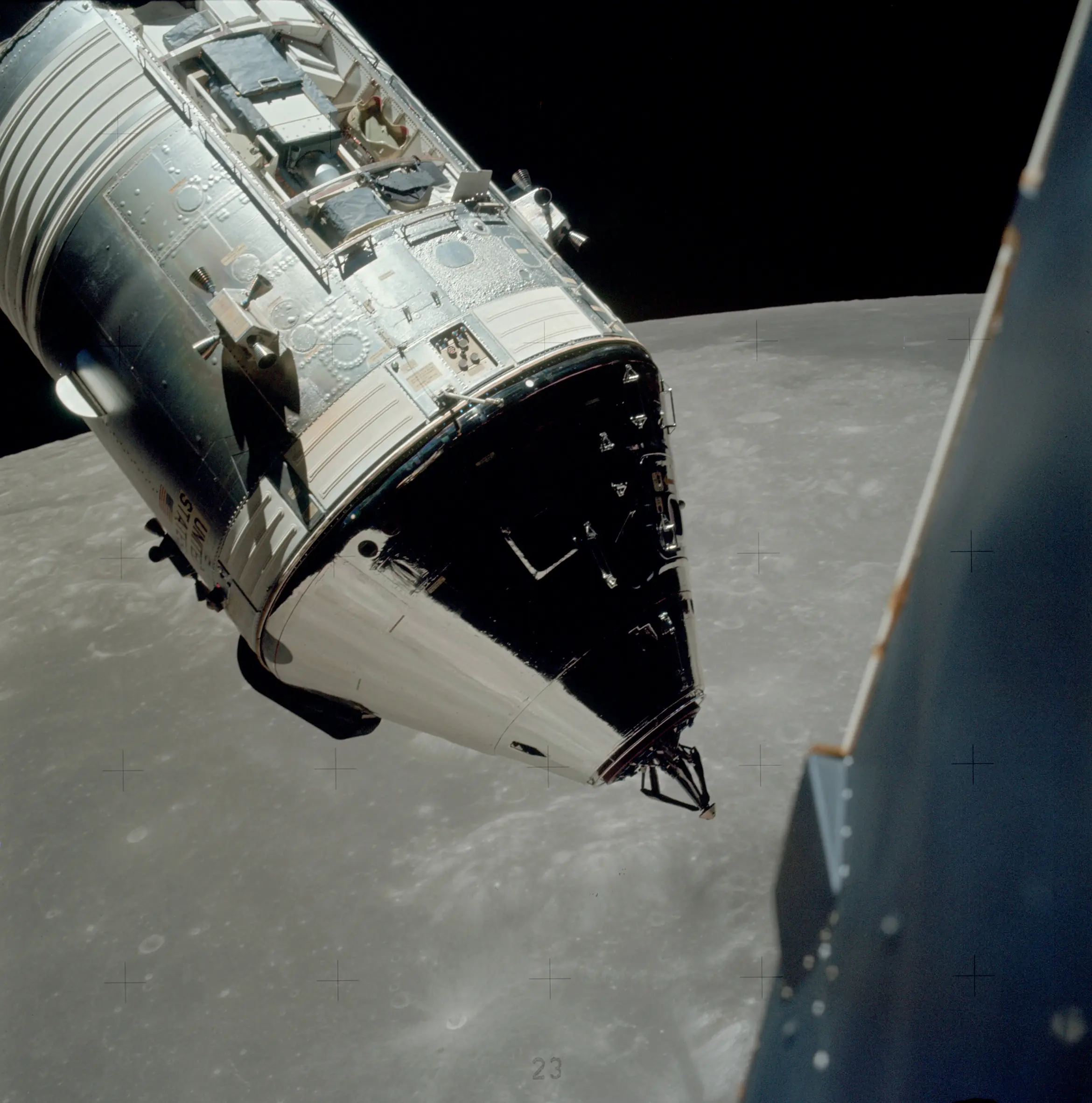apollo 18