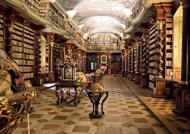 biblioteca