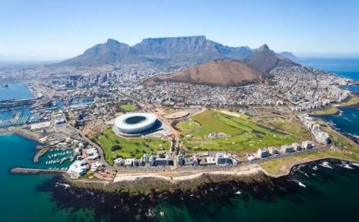 Las 15 vistas aéreas más hermosas de aeropuertos en el mundo Las 15 vistas aéreas más hermosas de aeropuertos en el mundo