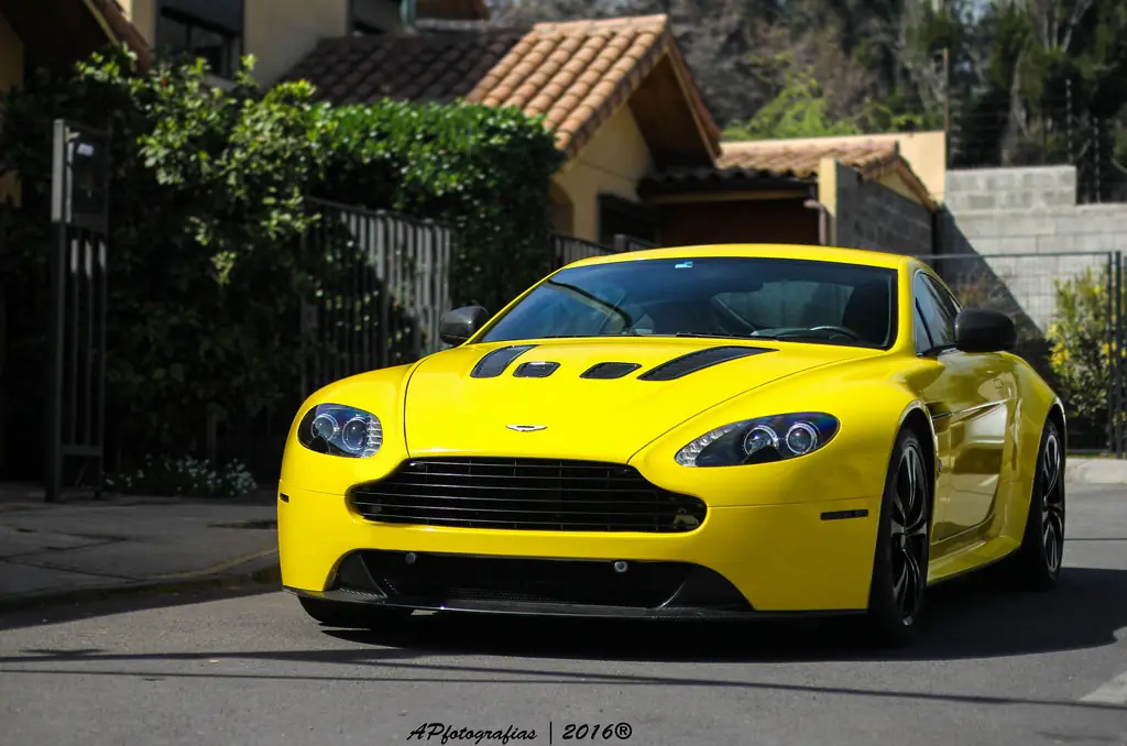 Super Autos en calles chilenas + Autos mas vendidos 2016 Super Autos en calles chilenas + Autos mas vendidos 2016