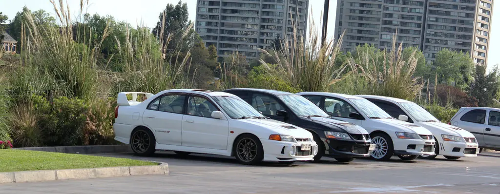 Super Autos en calles chilenas + Autos mas vendidos 2016 Super Autos en calles chilenas + Autos mas vendidos 2016