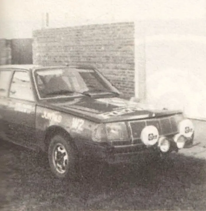 Triunfo en rally del Renault 18