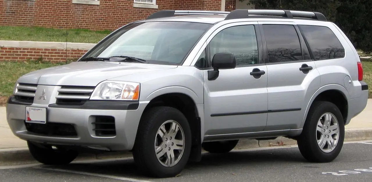 Mitsubishi Endeavor 2004-2010 Service Manual