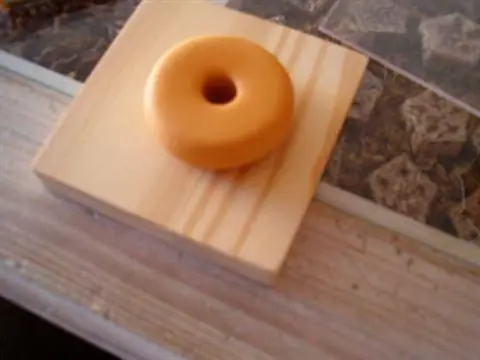 Hacer a Homero Cabeza de Rosquilla con Porcelana Fría Hacer a Homero Cabeza de Rosquilla con Porcelana Fría