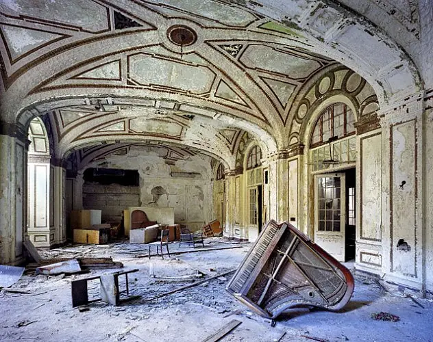 detroit