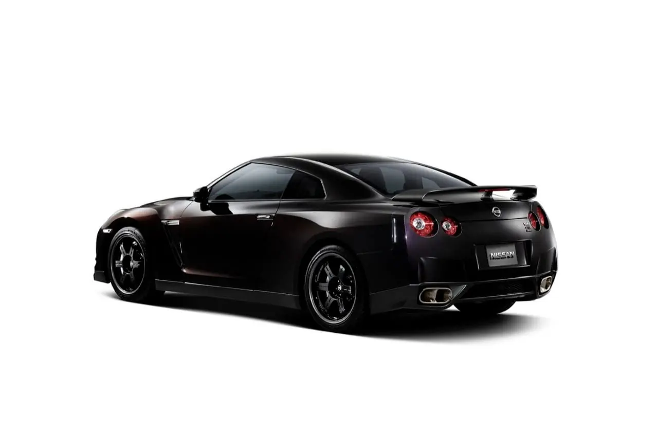 nisan GT-R