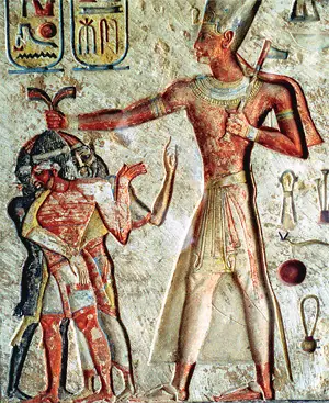 Ramses II: gigante, pelirrojo y muy soberbio