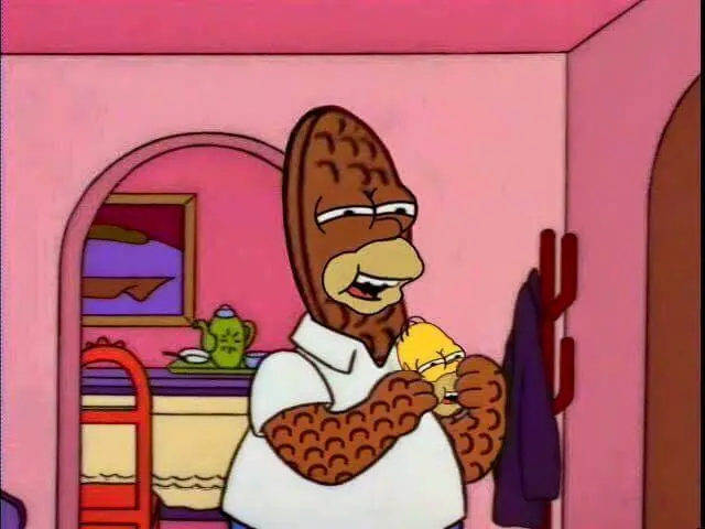 MARGE SIMPSON