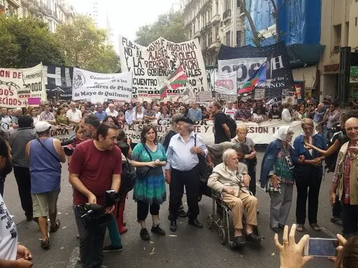 A los 40 años, Por Osvaldo Bayer.