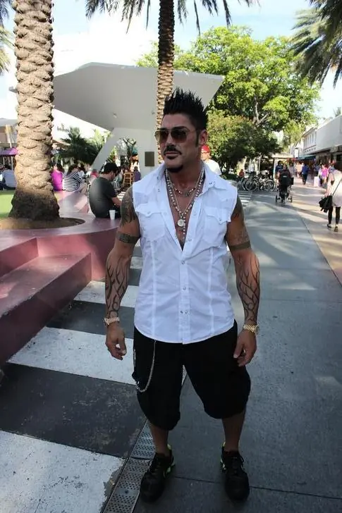 monumento al comandante en miaameee