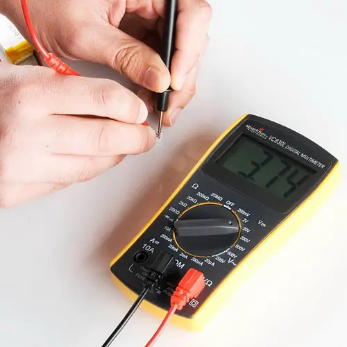 Yo te enseño cómo usar un multímetro