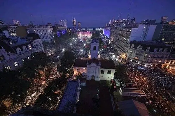 VOLVEREMOS VOLVEREMOS VOLVEREMOS VOLVEREMOS