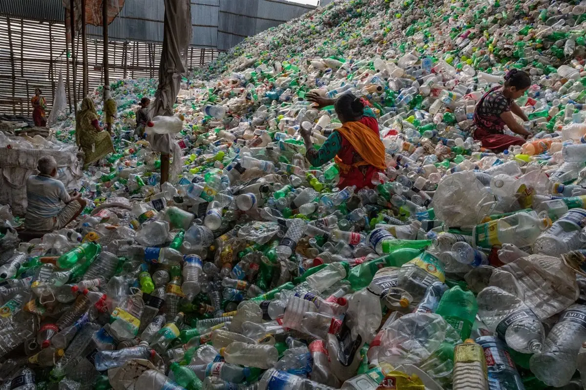 de toneladas de plastico