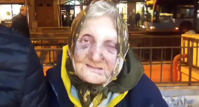 Cuatro jóvenes agreden en Madrid a una anciana "sin techo"