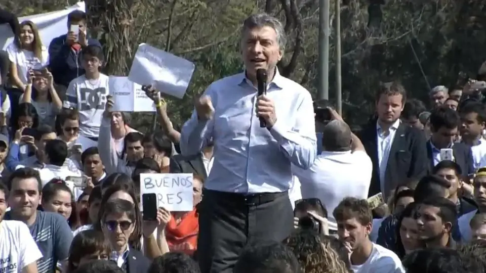 Un aliado de Macri, el Gobernador Manzur, le cantó las 40