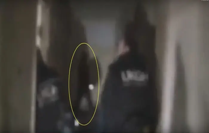 Graban escalofriante escena en base naval abandonada