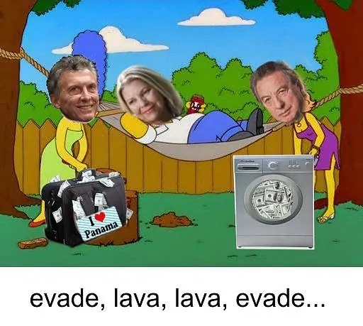 Carrio decia que Macri era chorro, se lo recordaron y huyo