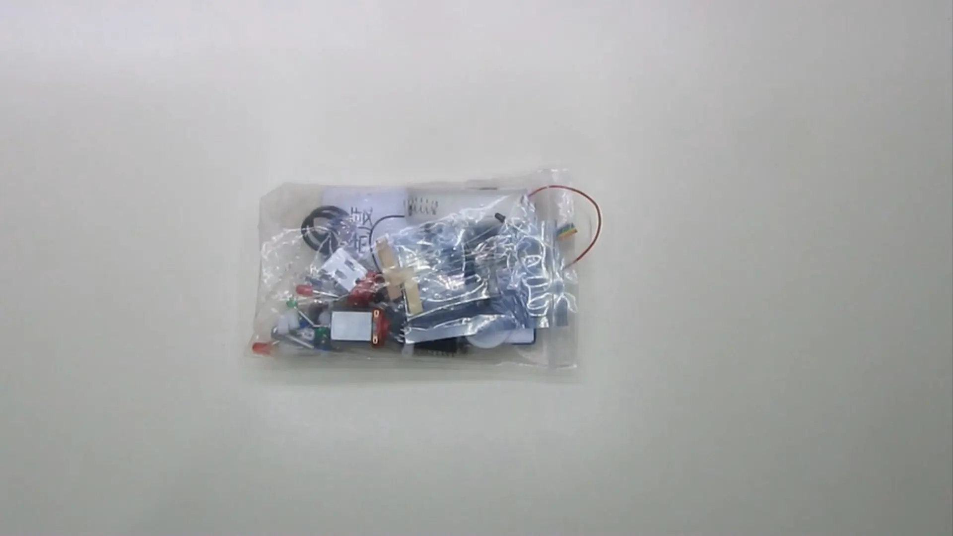 Te enseño a armar el robot d2-6 paso a paso (certificada)