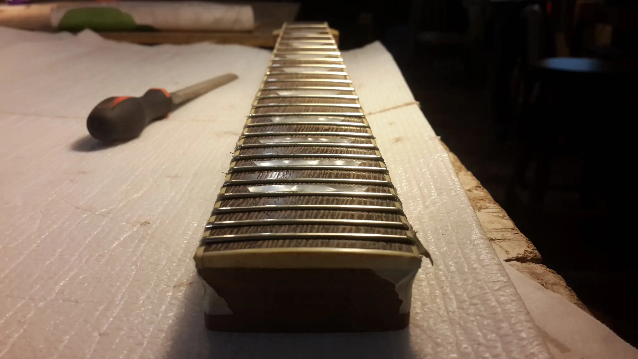 Me hice un guitarra electrica LP