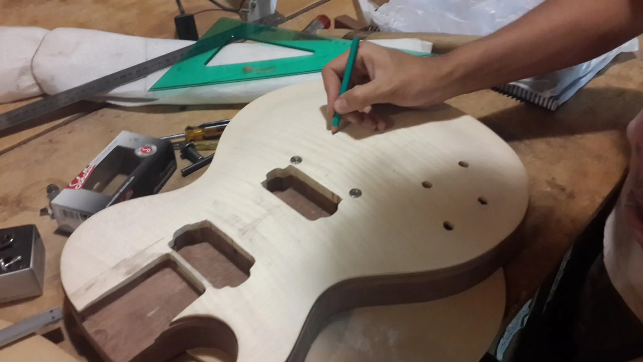 Me hice una Les Paul paso a paso