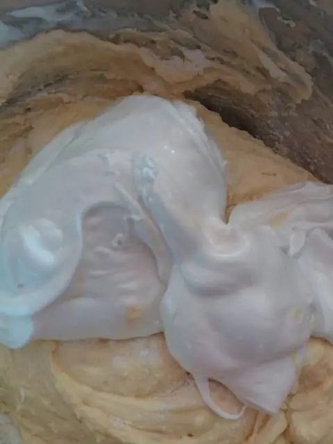 Bizcochuelo de crema de leche