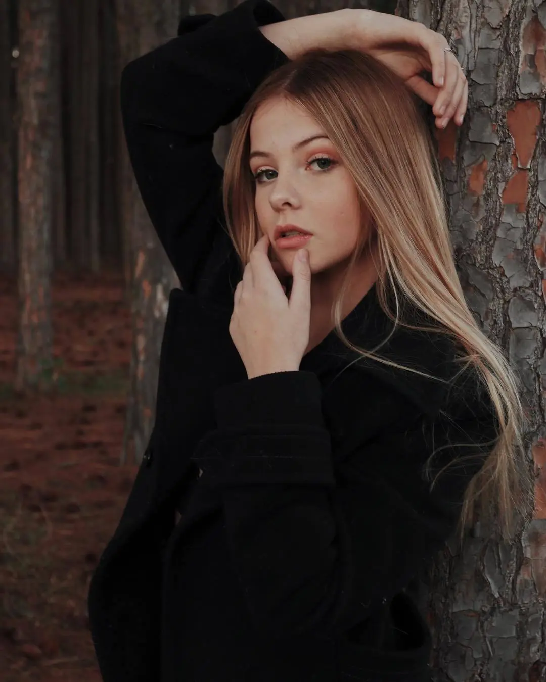 Tiarna Abbott linda mina