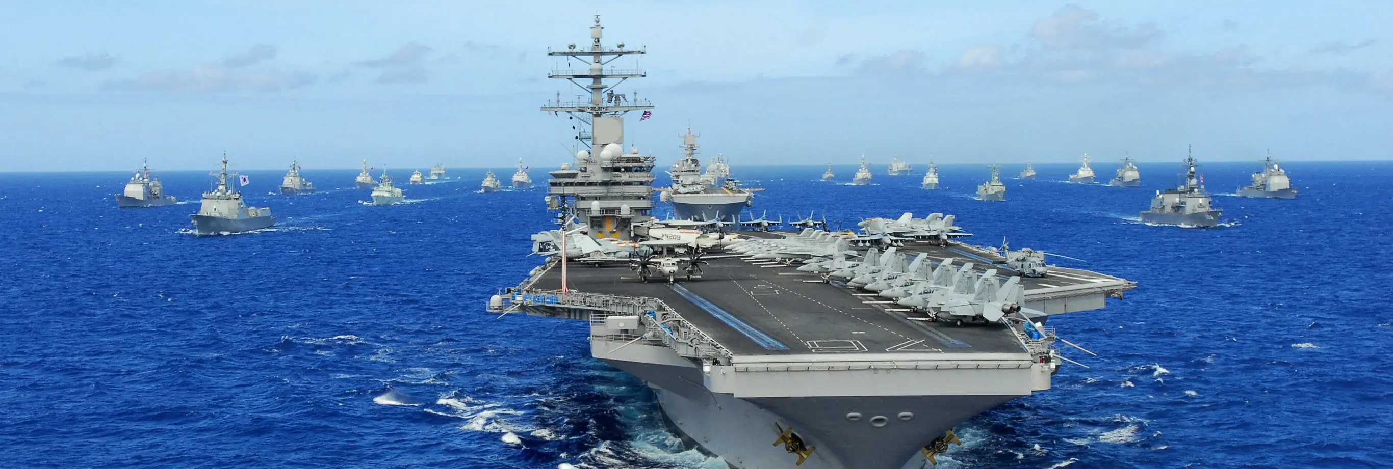 Al Mando del Ejercicio Naval mas Grande del Mundo