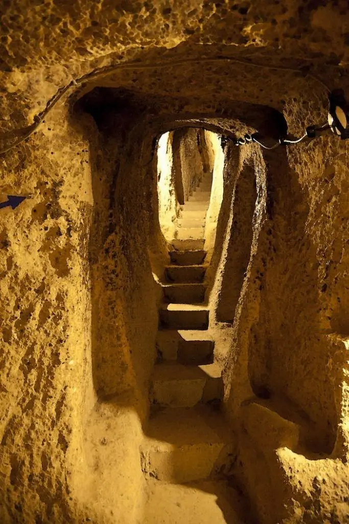 Gigantescos túneles subterráneos de 12000 años de antigüedad