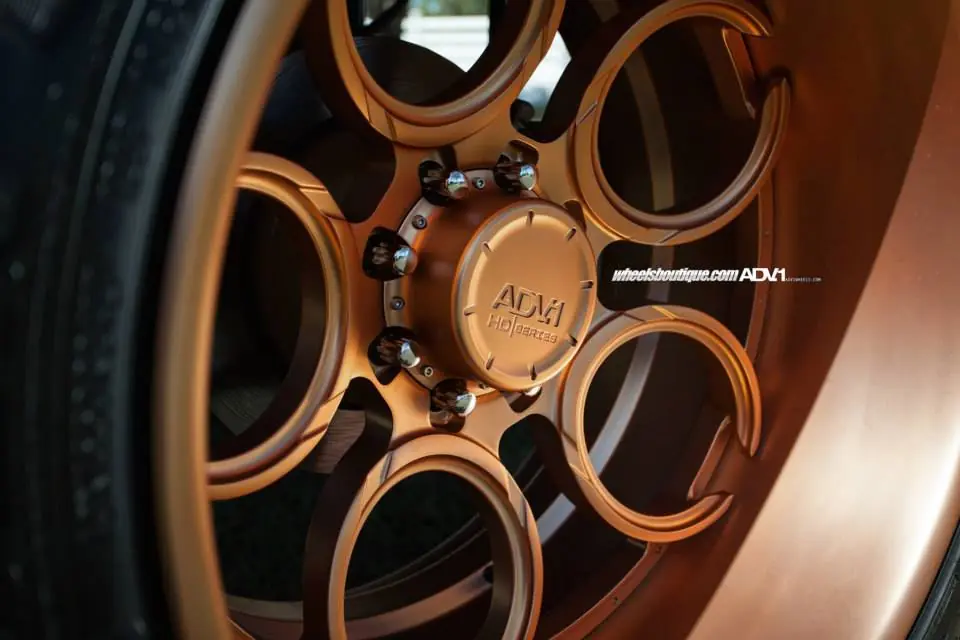Dodge Ram con llantas ADV1 Wheels