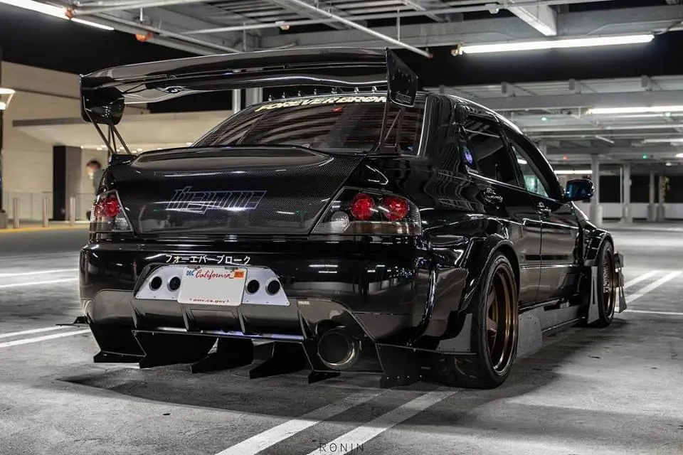 Mitsubishi Lancer