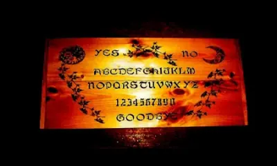 El juego de la Ouija: Ciencia oculta
