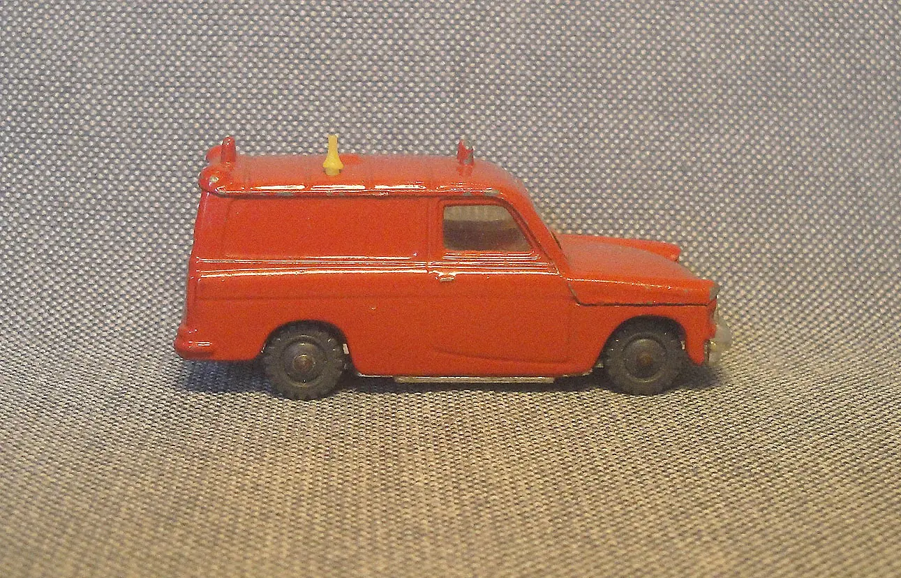Ford Thames Van