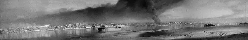 1942