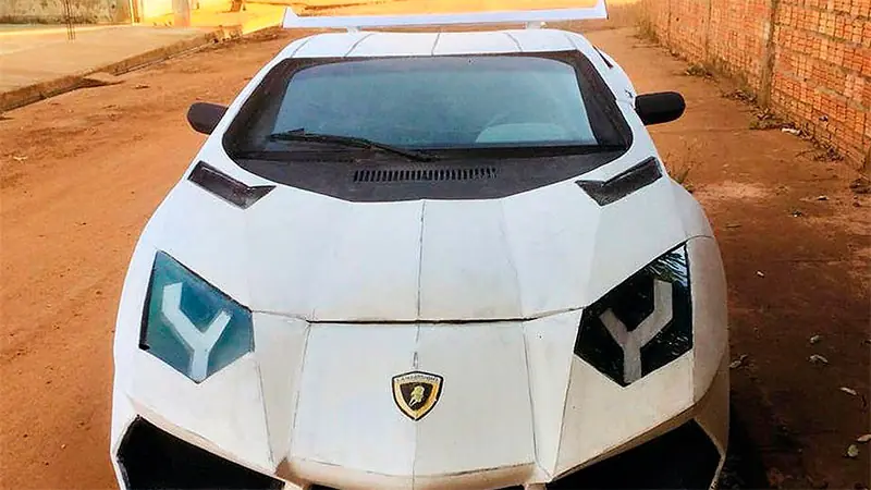 Convirtió a su Fiat Uno en un "Lamborghini"