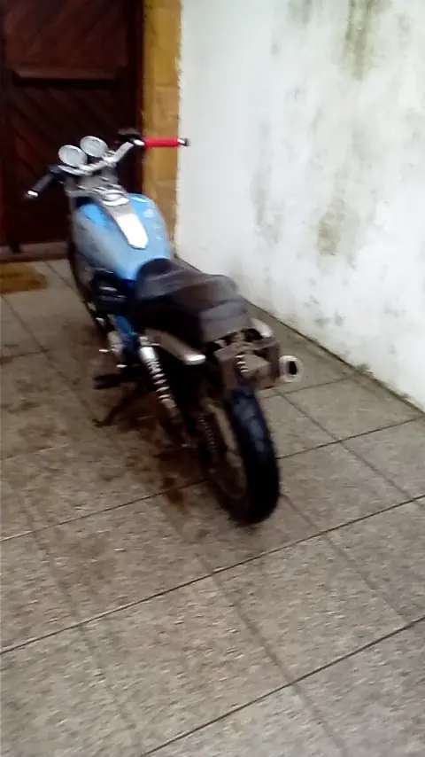 Me armé un Brat Café Racer, prometí que volvía y cumplí