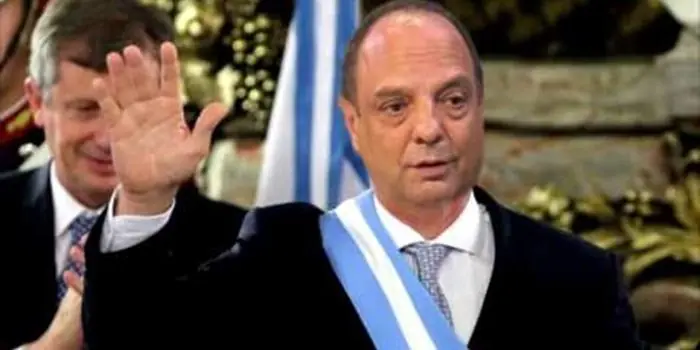 Baby Presidente "No se pude parar un país"