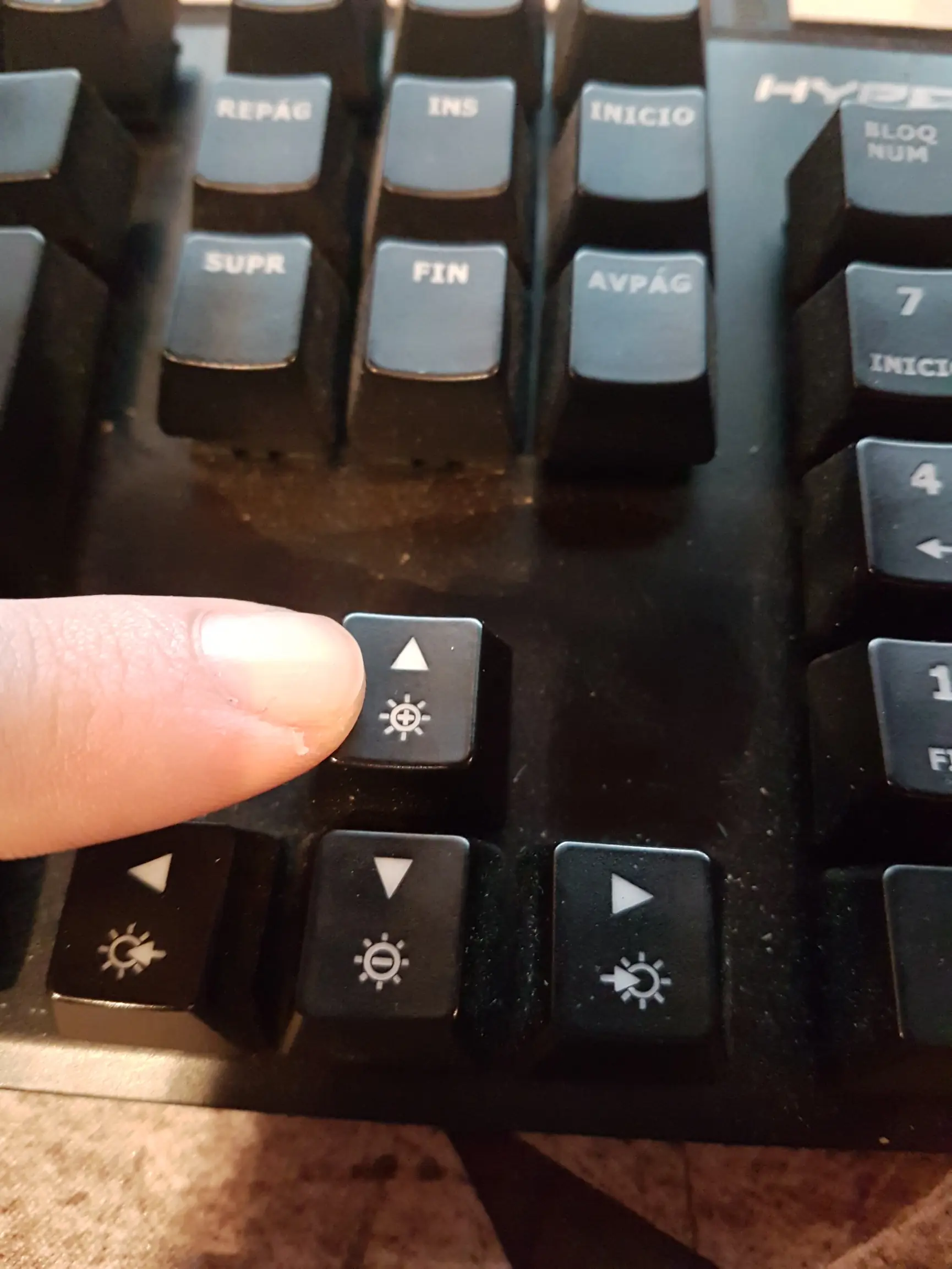 Como activar y desactivar Bloq Mayús con Luz