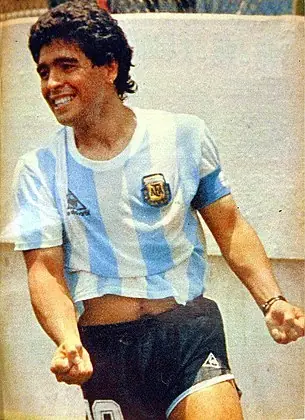 Maradona tendrá su serie televisiva y ellos lo interpretaran