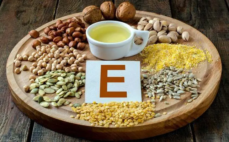 5 Nutrientes para que tus ojos se mantengan jóvenes