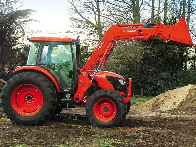 Kubota M9540