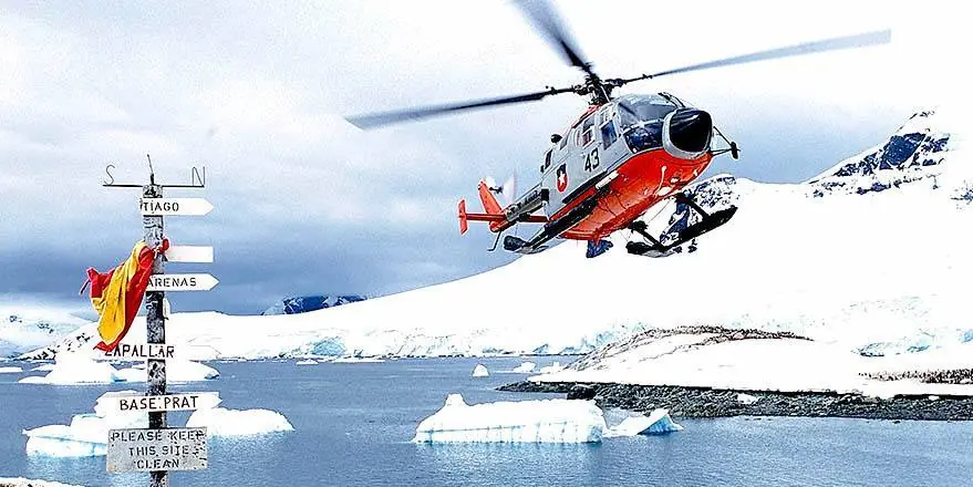Helicópteros de las FFAA y de orden chilenos