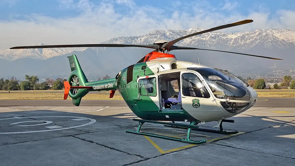 Helicópteros de las FFAA y de orden chilenos